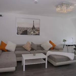 Apartment Moderne,helle Und Ruhige Zur Alleinnutzung, Mindelheim